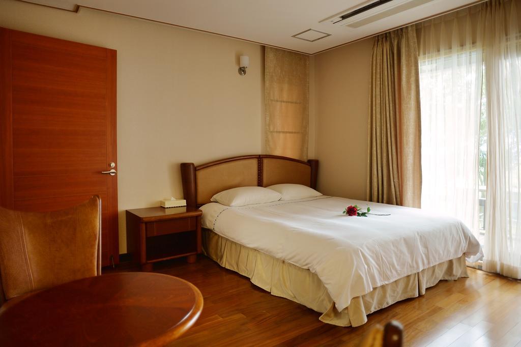 Hotel Minitel Soul à Seogwipo Extérieur photo